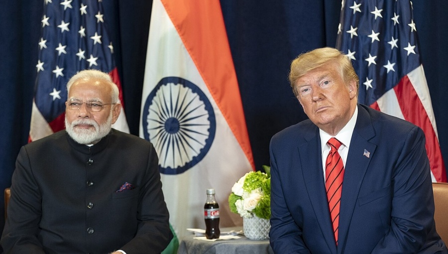 Delhi ndalon blerjen e naftës ruse, Trump: Marrëveshja SHBA-Indi hyn në fuqi menjëherë